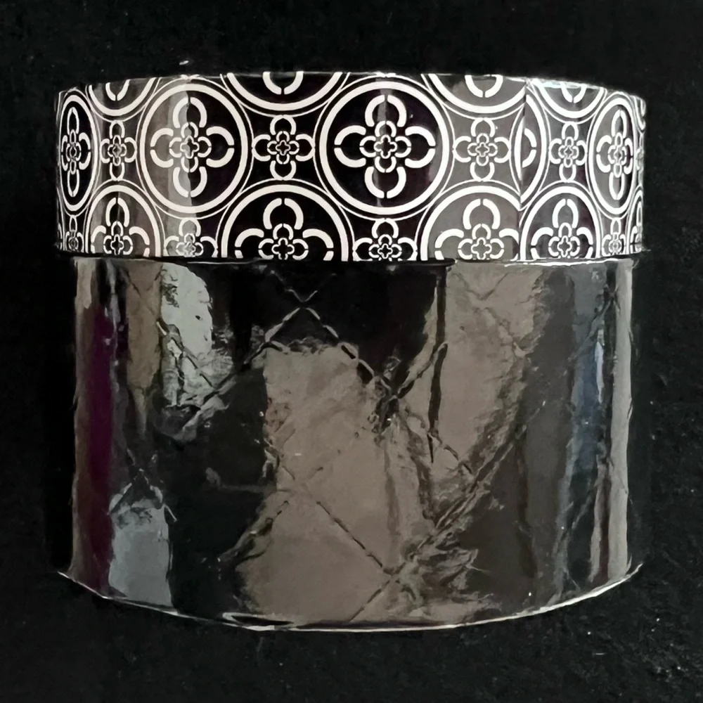 BRACELET Fashion Bangle NWT Sparkly Black Rhinestones on Black & Box